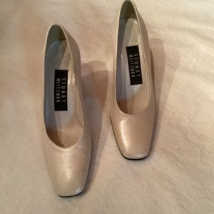 Stuart Weitzman Cream Leather Heels